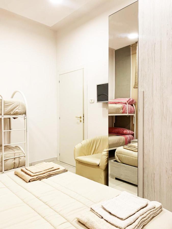 Home Regina Giovanna Napoli Exterior foto
